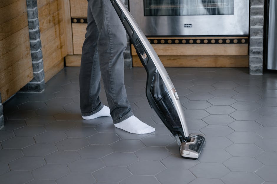 Read more about the article Evaluating Upright Vs Canister Vacuums: What You Need to Know